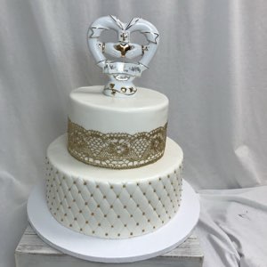Anniversaries custom cake