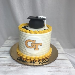 Graduation custom cake