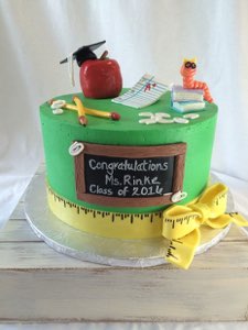 Graduation custom cake
