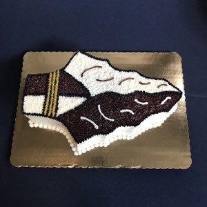 Groom's Cakes custom cake