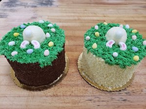 Holiday custom cake