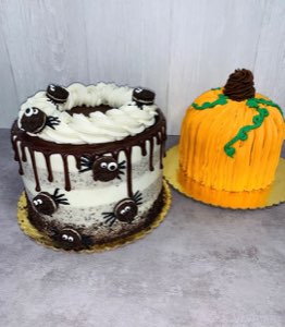 Holiday custom cake