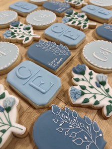 Royal Icing Cookies custom cake