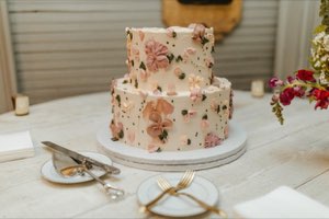 Weddings custom cake