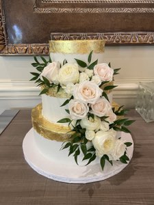Weddings custom cake