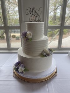 Weddings custom cake