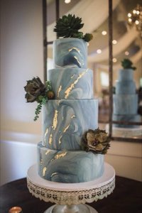 Weddings custom cake