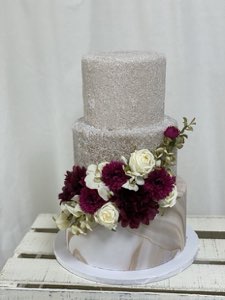 Weddings custom cake