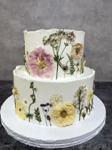 Weddings custom cake